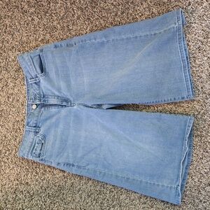 Light wash denim jean shorts